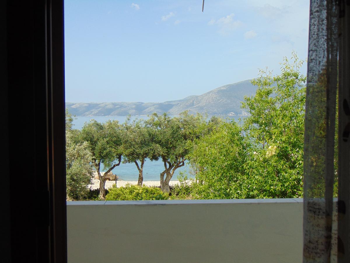 Vila Oasis Radhime * Vlorë