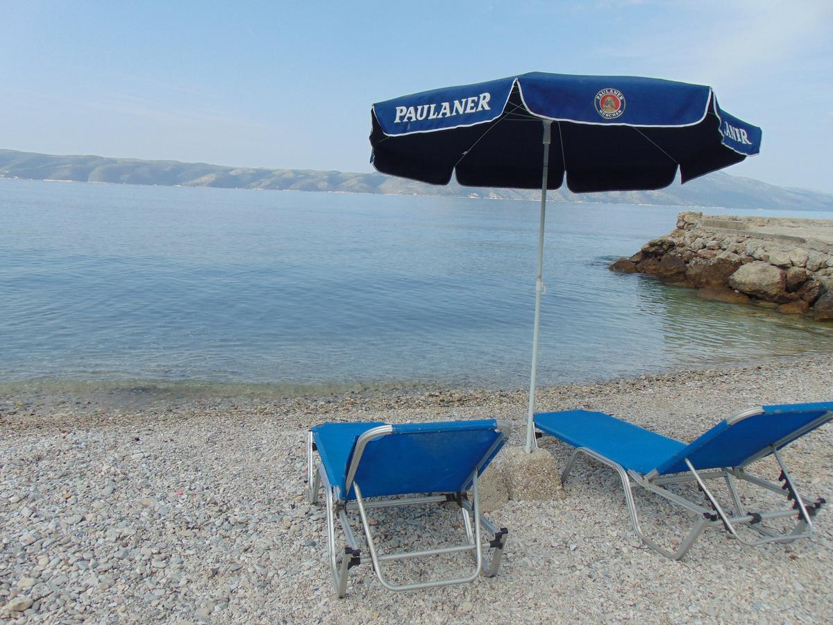 Vila Oasis Radhime Appartement Vlorë